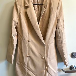 Collard long sleeve mini dress, size medium